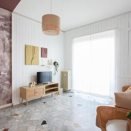 Primaticcio Metro E Aria Condizionata Apartman Milánó Kültér fotó